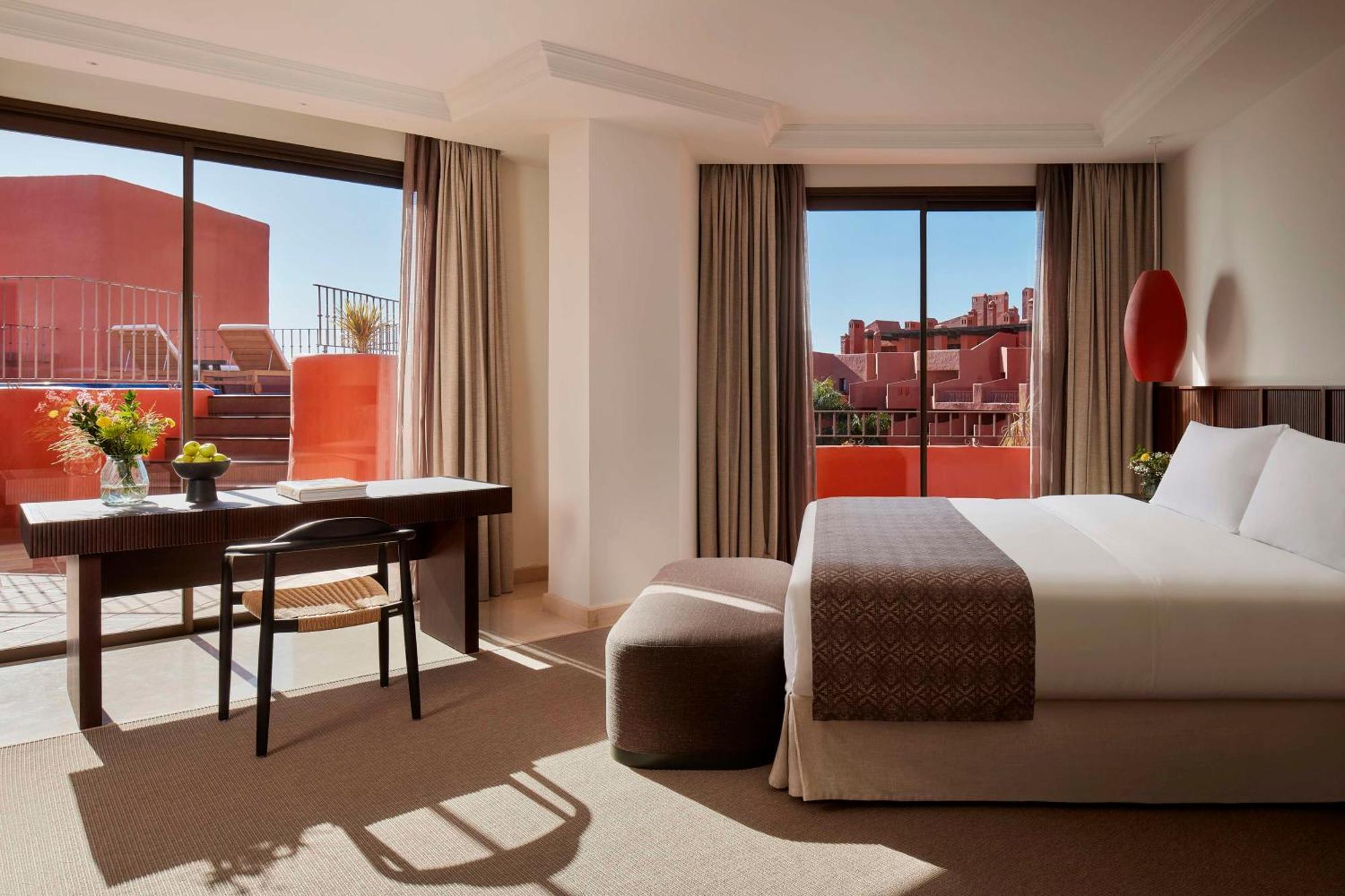 Hotel Sheraton La Caleta Resort&spa 5*