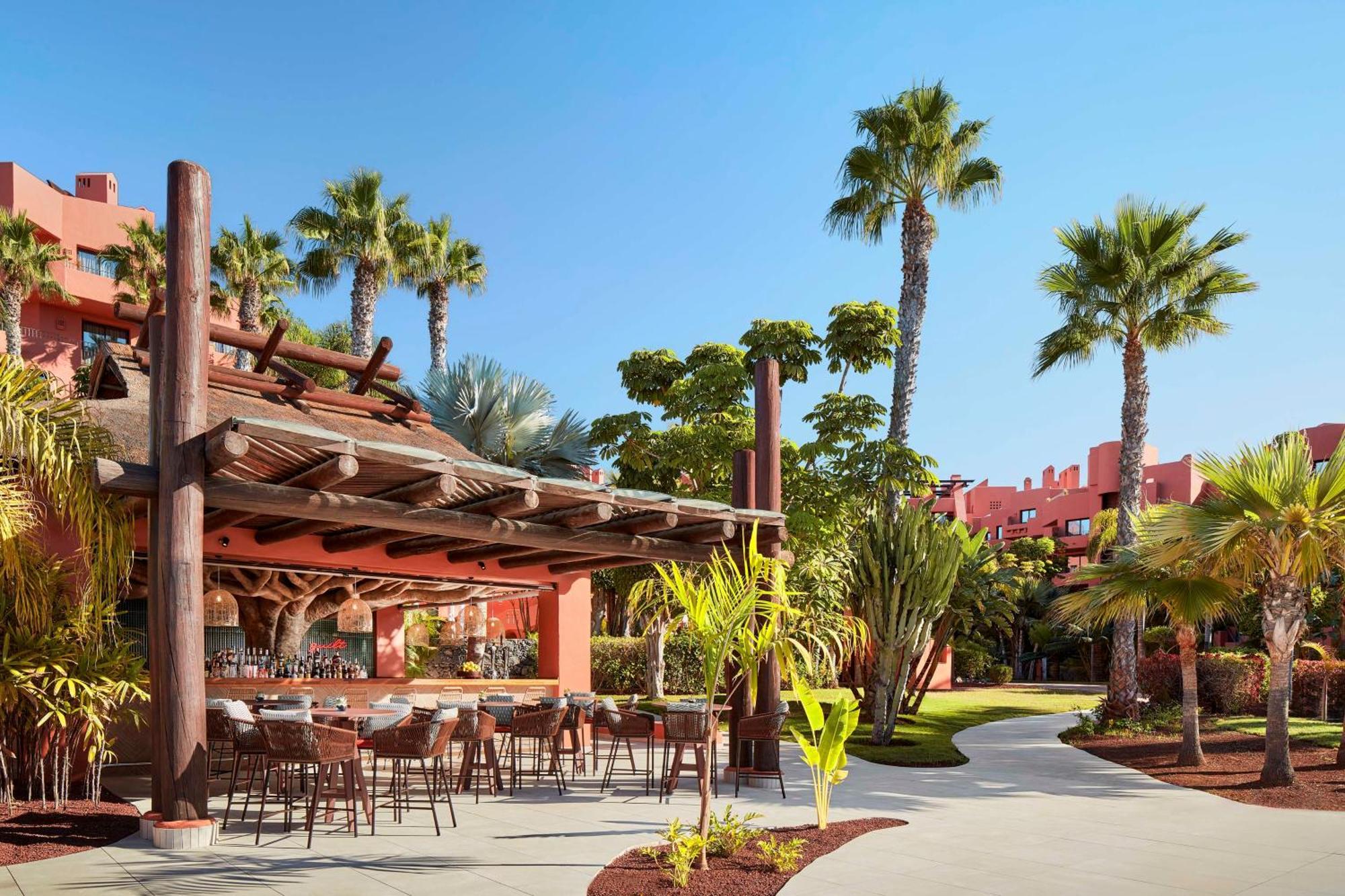 Tivoli La Caleta Hotel 5*